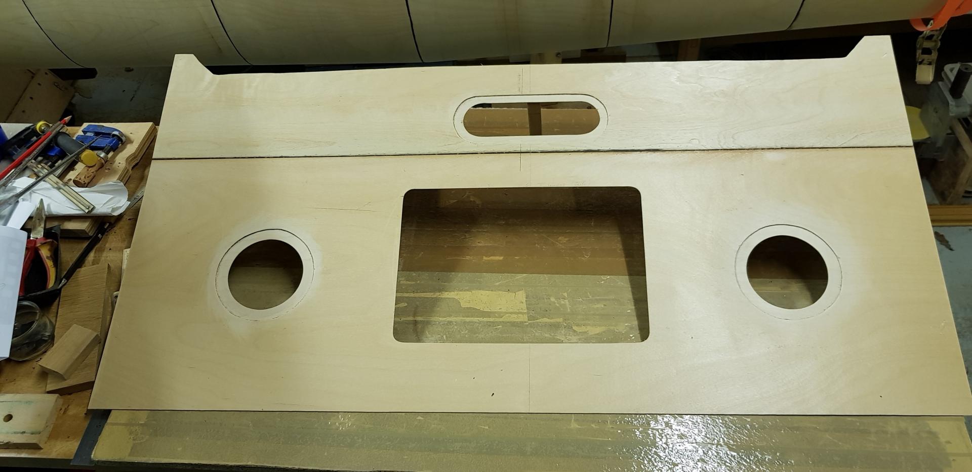 Panneau central d'intrados.