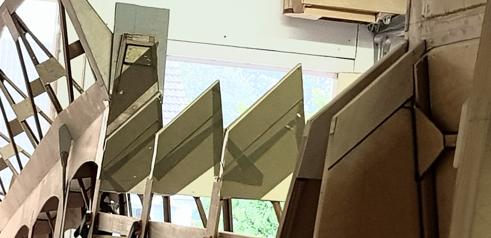 Vue d'ensemble, côté gauche.