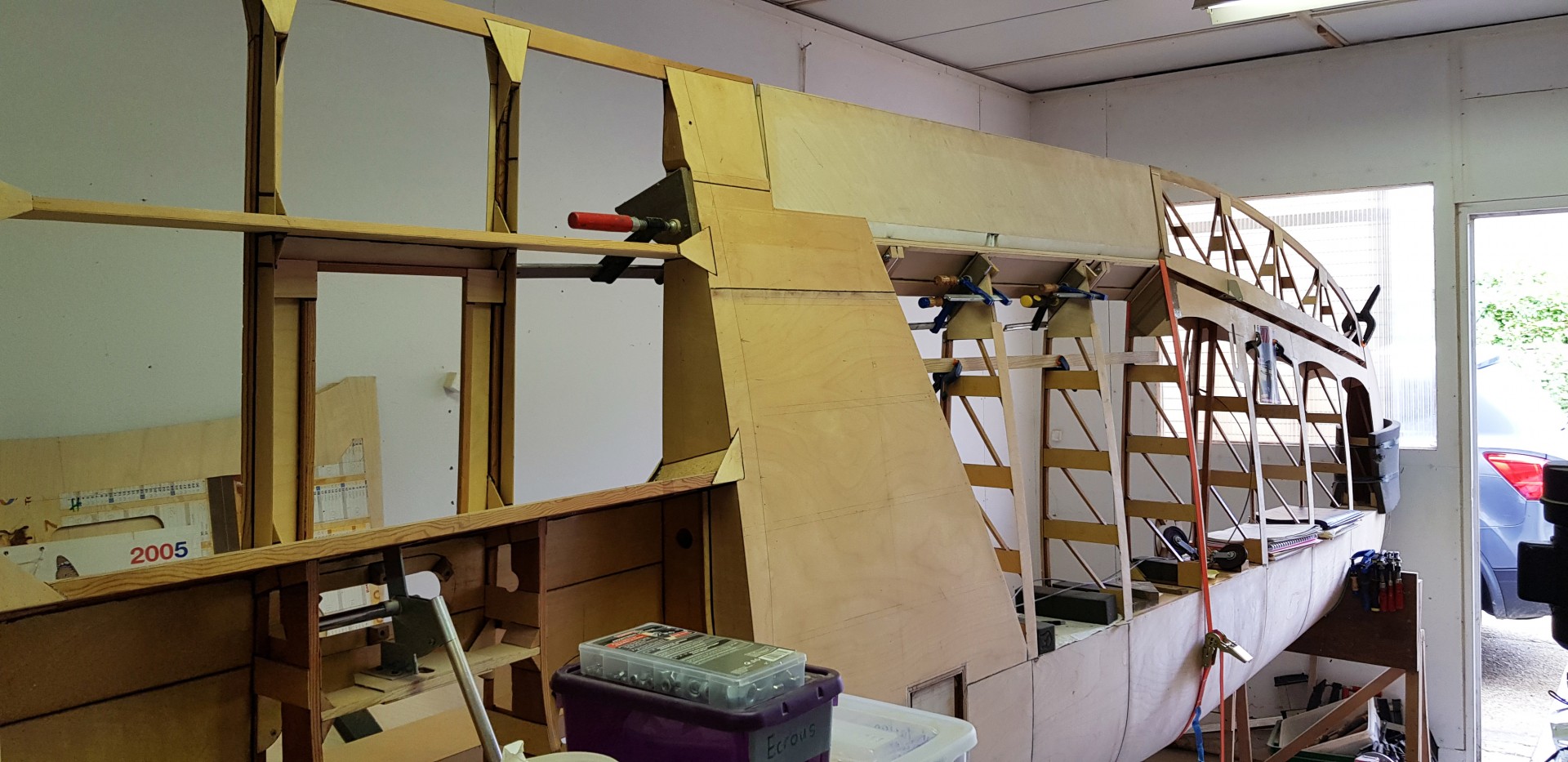 Coffrage extrados niveau marchepied.